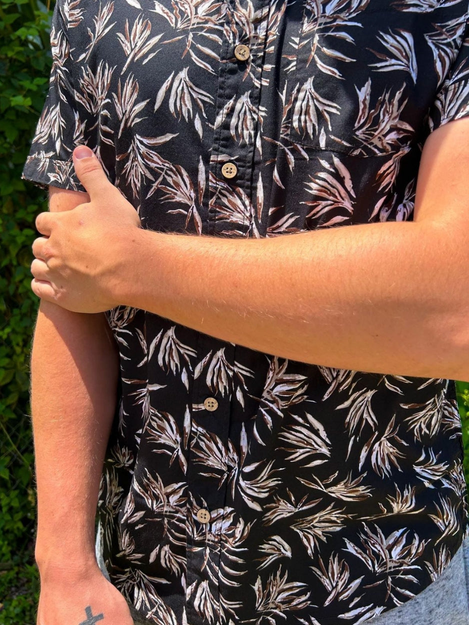 Sophisticated Sage - Men's Shirt