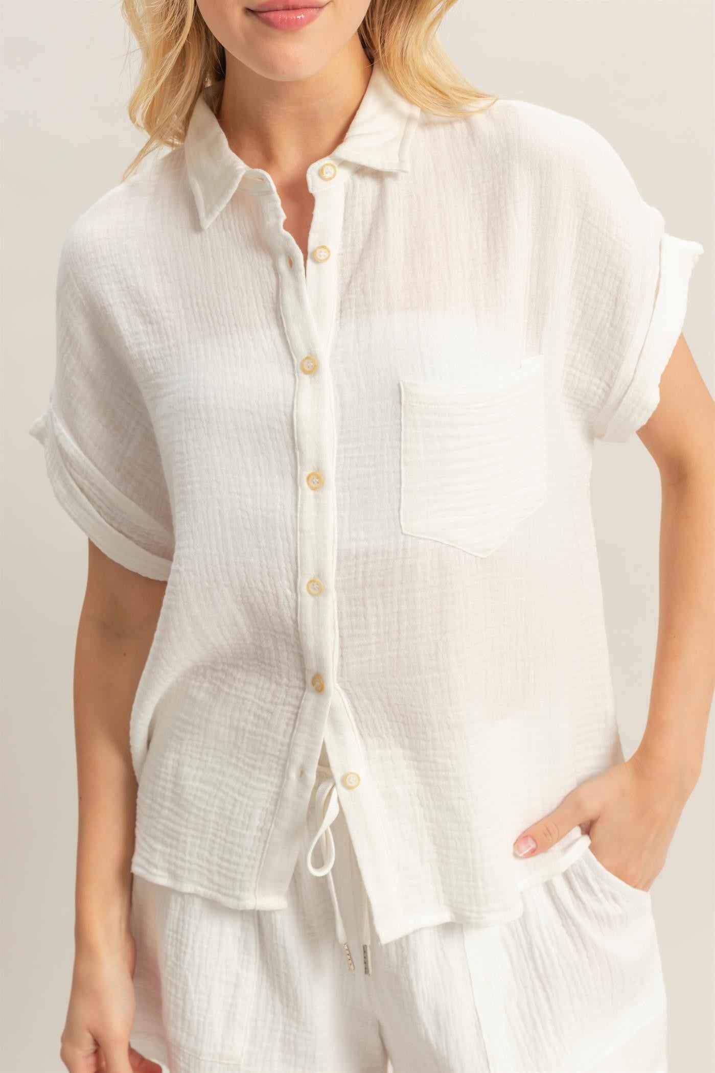 Coastal Cloud Button Down