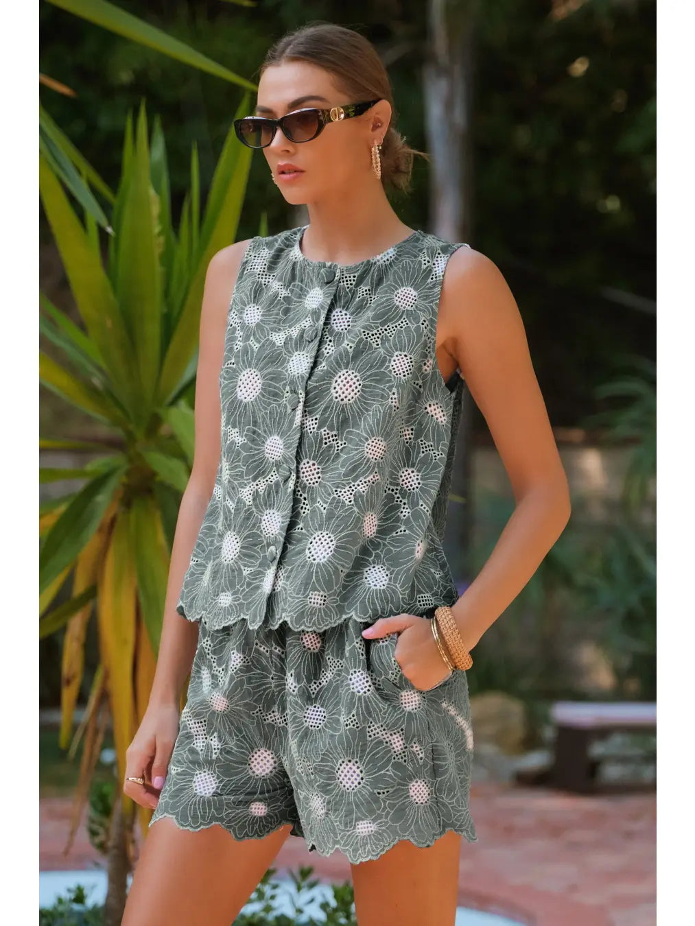 Eyelet Breeze Short Set