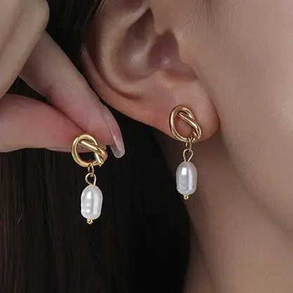 Pearl Drop Earrings