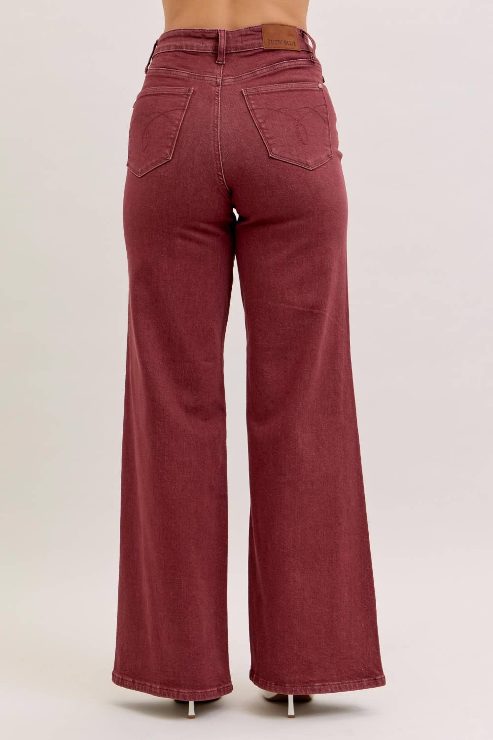 Retro Twisted Seams